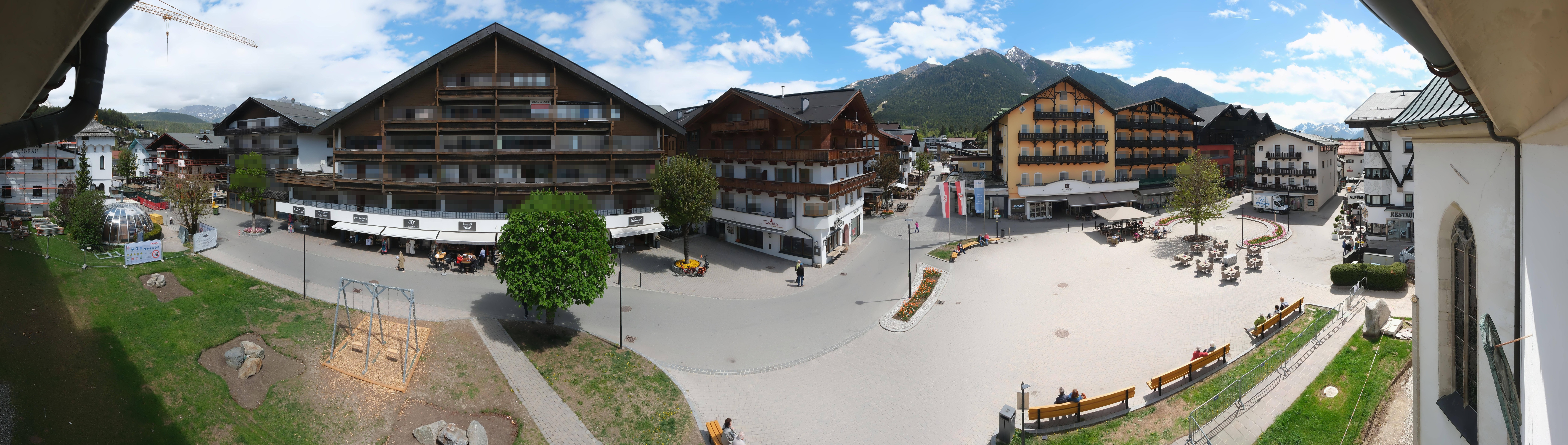 Archiv Foto Webcam Dorfplatz, Seefeld in Tirol
