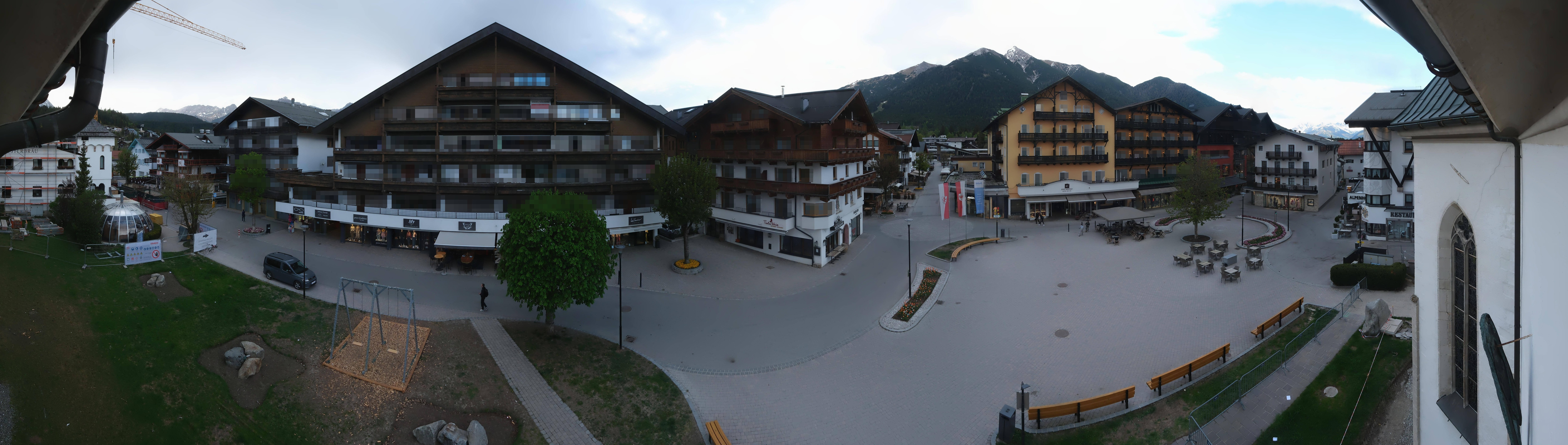 Archiv Foto Webcam Dorfplatz, Seefeld in Tirol