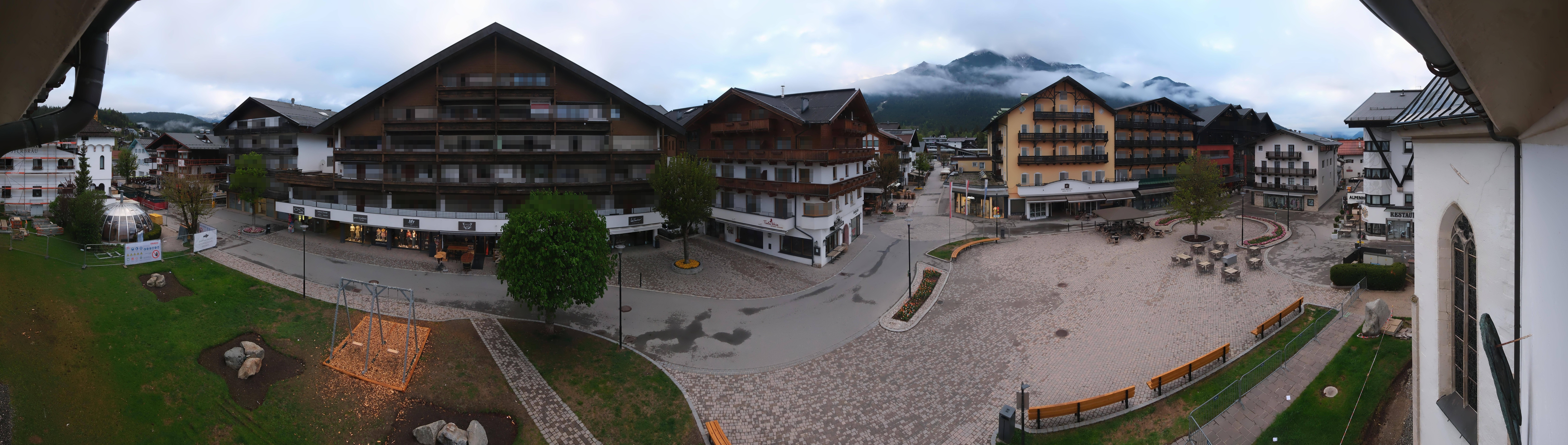 Archiv Foto Webcam Dorfplatz, Seefeld in Tirol