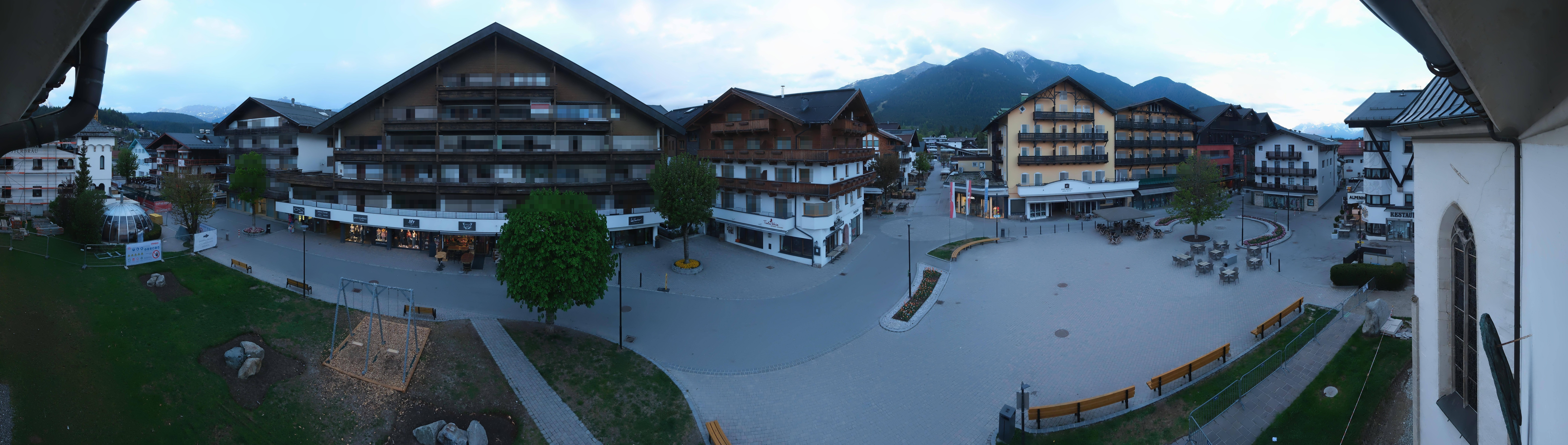 Archived image Webcam Village square, Seefeld