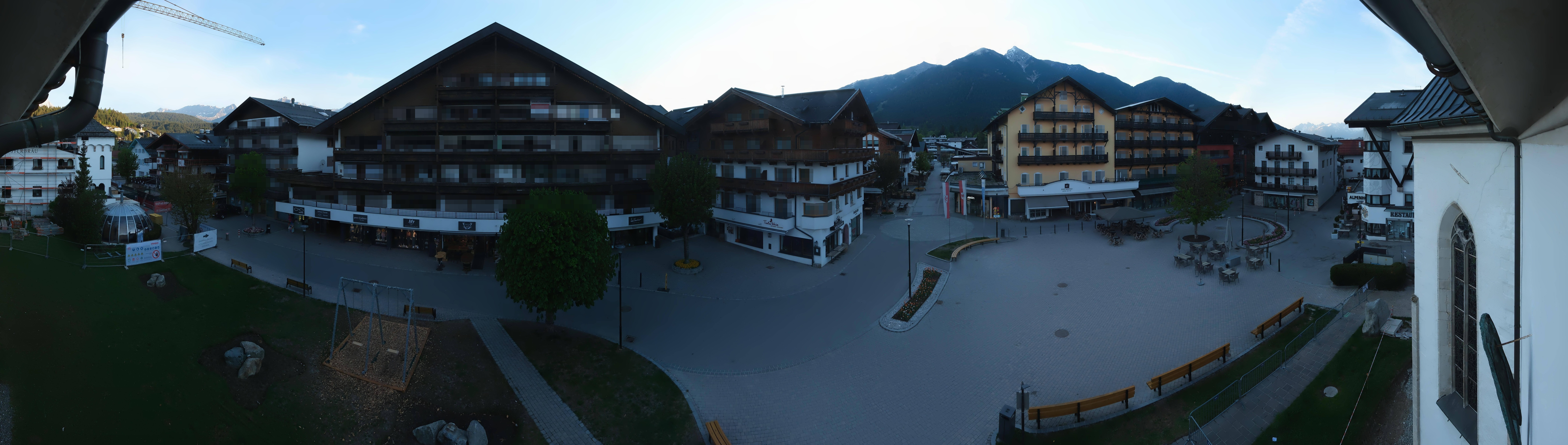 Archiv Foto Webcam Dorfplatz, Seefeld in Tirol