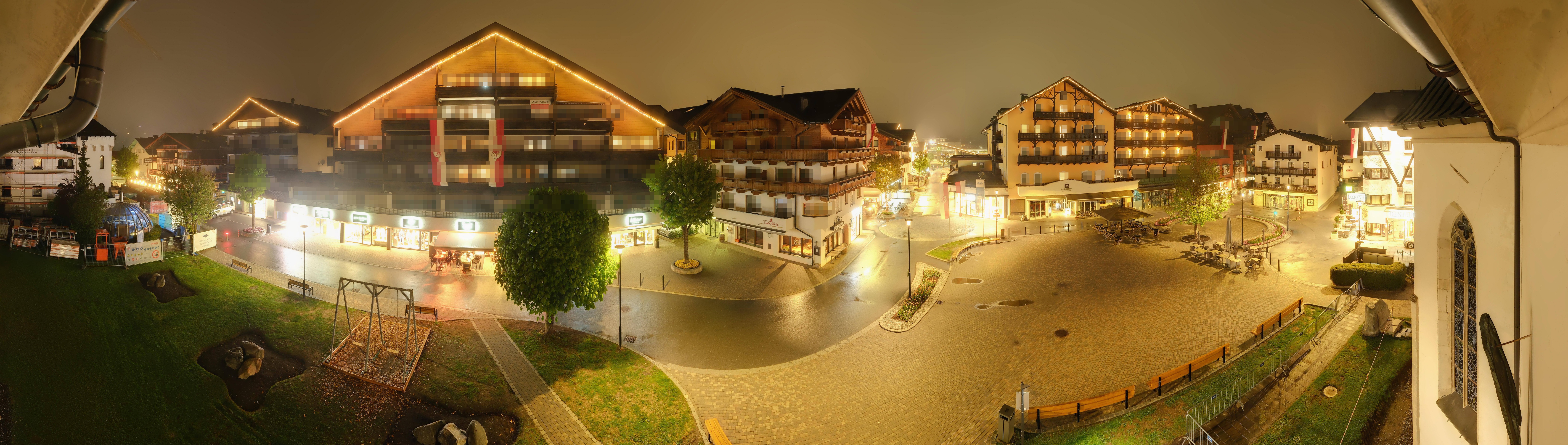 Archiv Foto Webcam Dorfplatz, Seefeld in Tirol