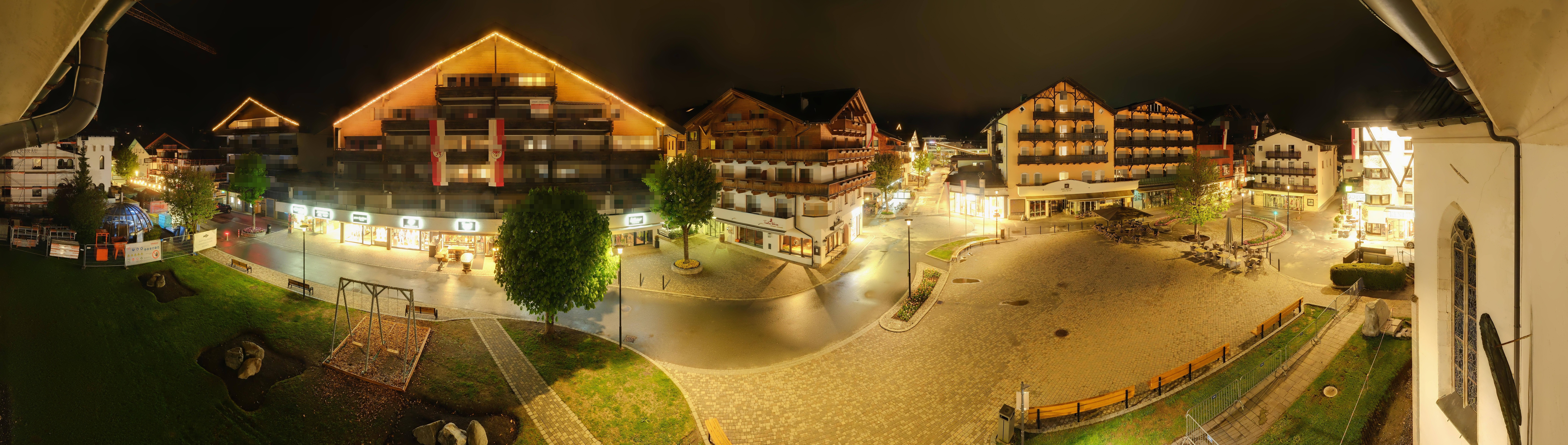 Archiv Foto Webcam Dorfplatz, Seefeld in Tirol