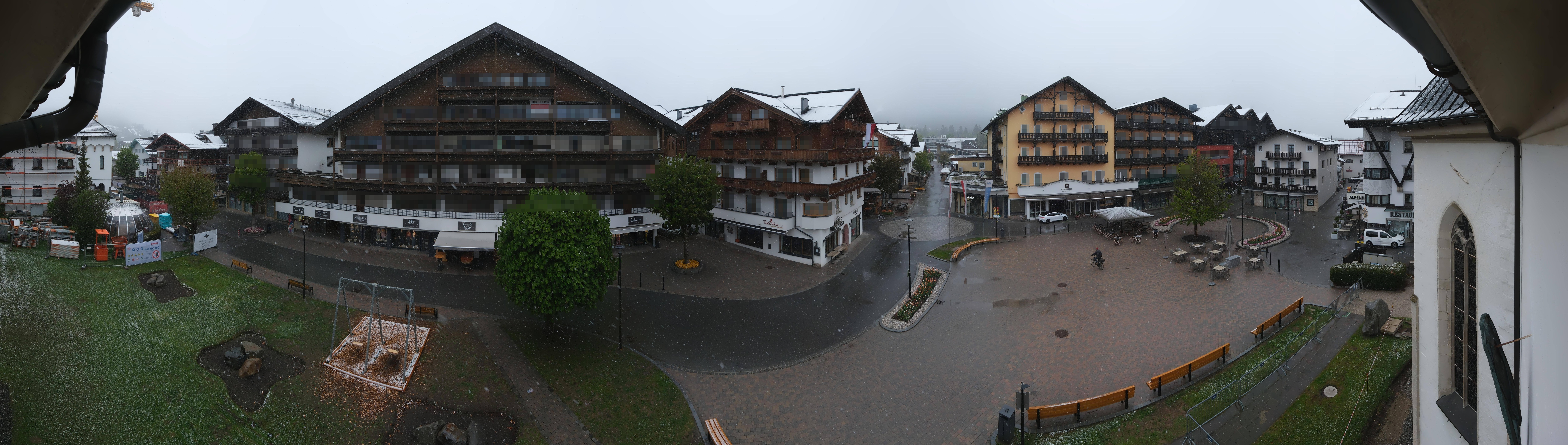 Archiv Foto Webcam Dorfplatz, Seefeld in Tirol