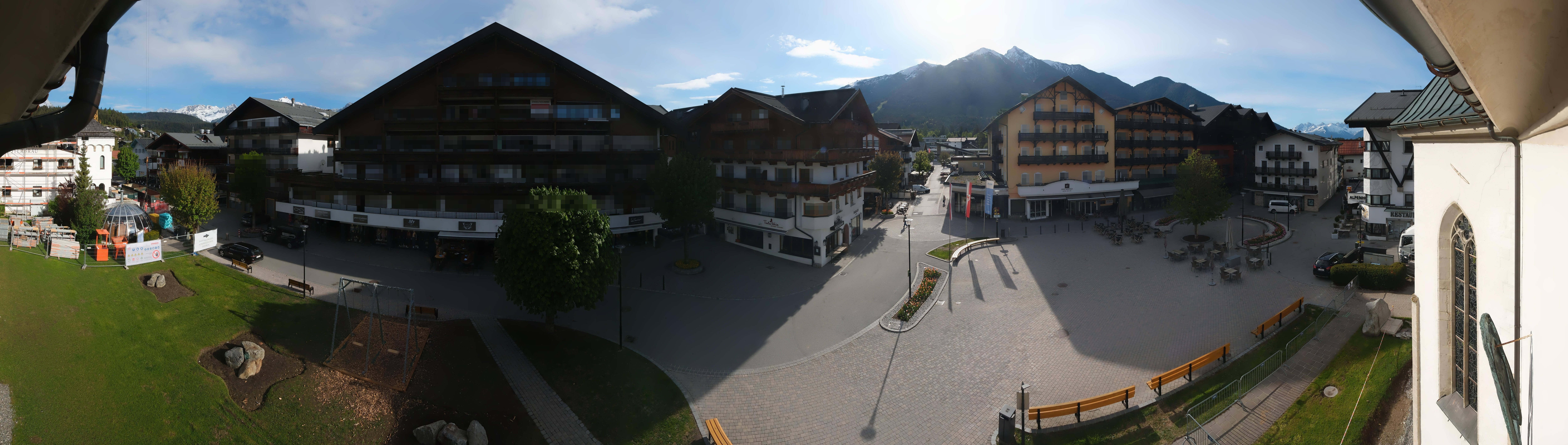 Archiv Foto Webcam Dorfplatz, Seefeld in Tirol