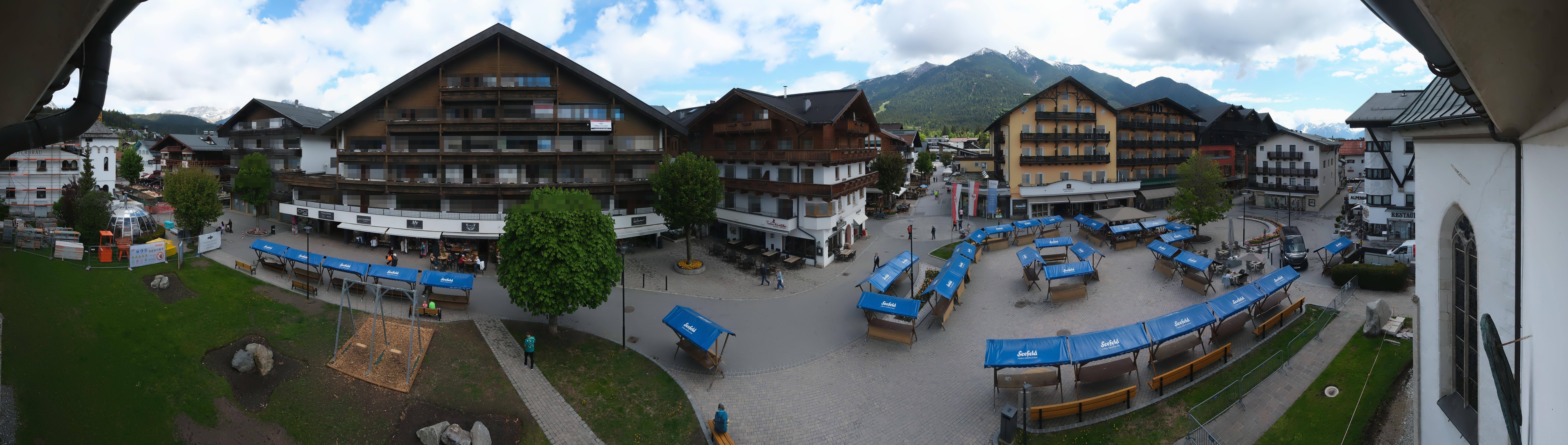 Archiv Foto Webcam Dorfplatz, Seefeld in Tirol