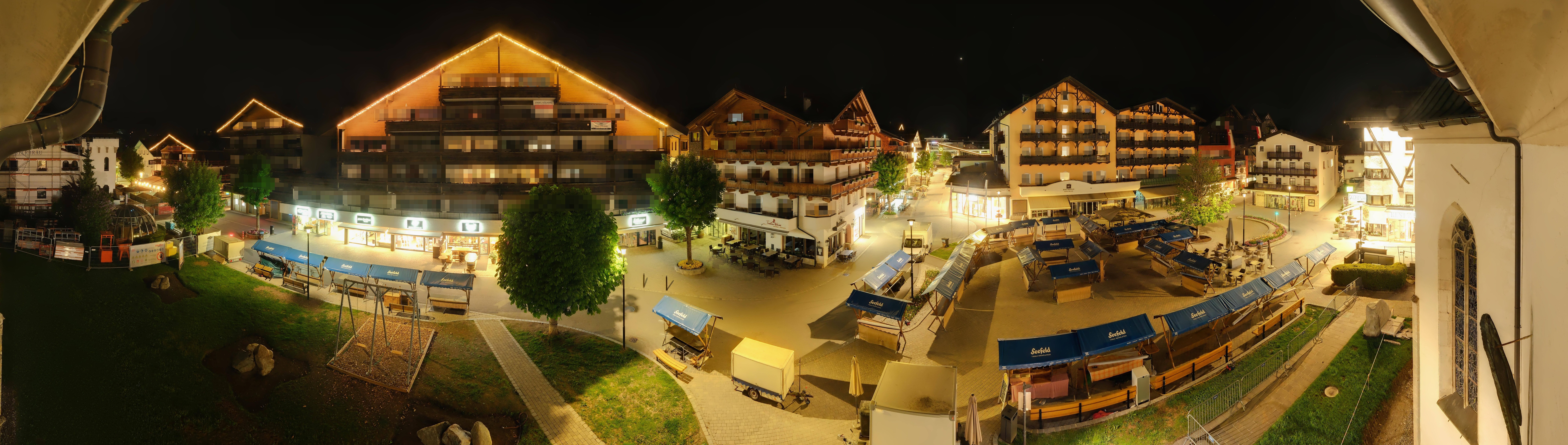 Archiv Foto Webcam Dorfplatz, Seefeld in Tirol