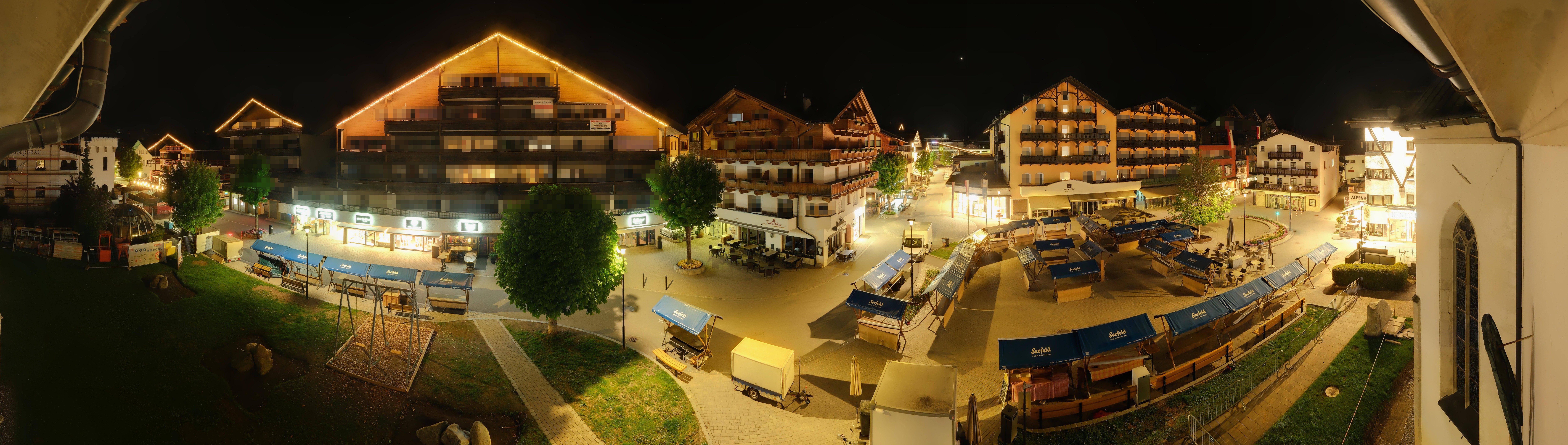 Archiv Foto Webcam Dorfplatz, Seefeld in Tirol