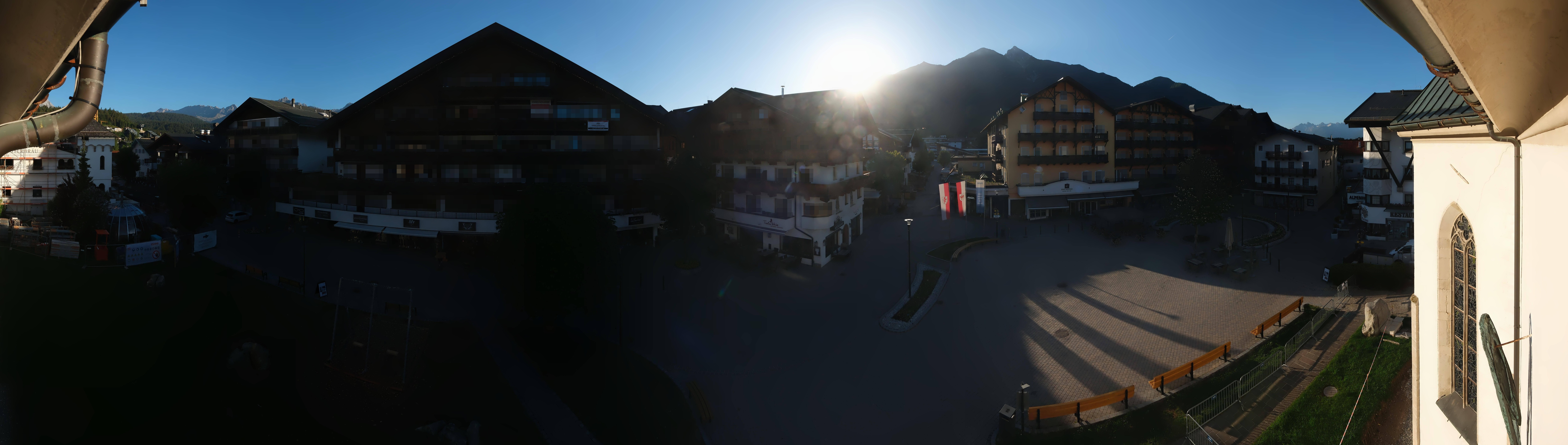 Archiv Foto Webcam Dorfplatz, Seefeld in Tirol