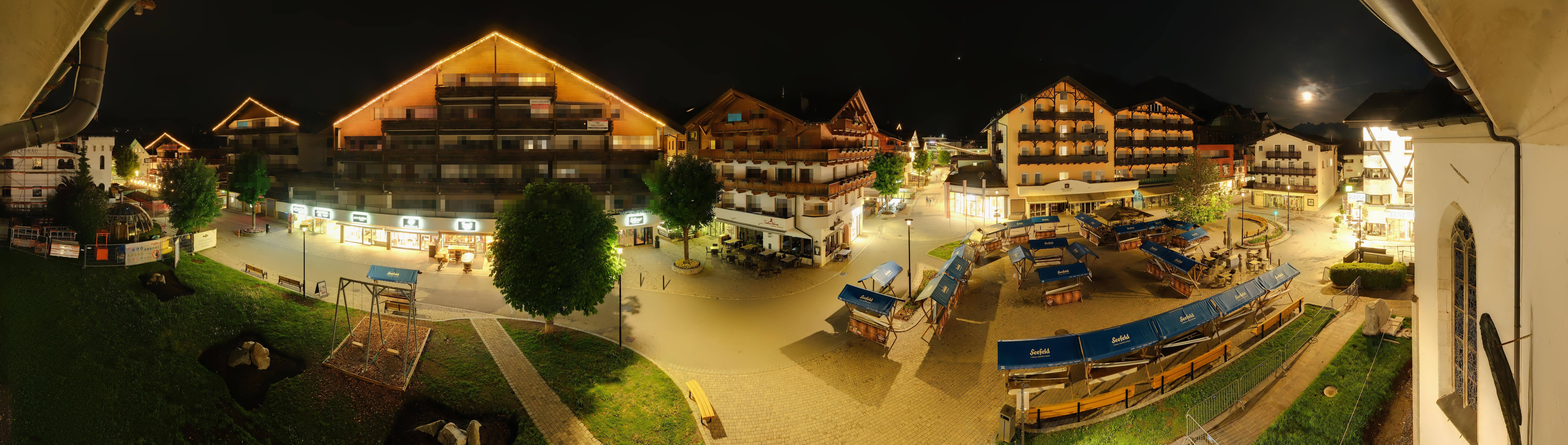 Archiv Foto Webcam Dorfplatz, Seefeld in Tirol
