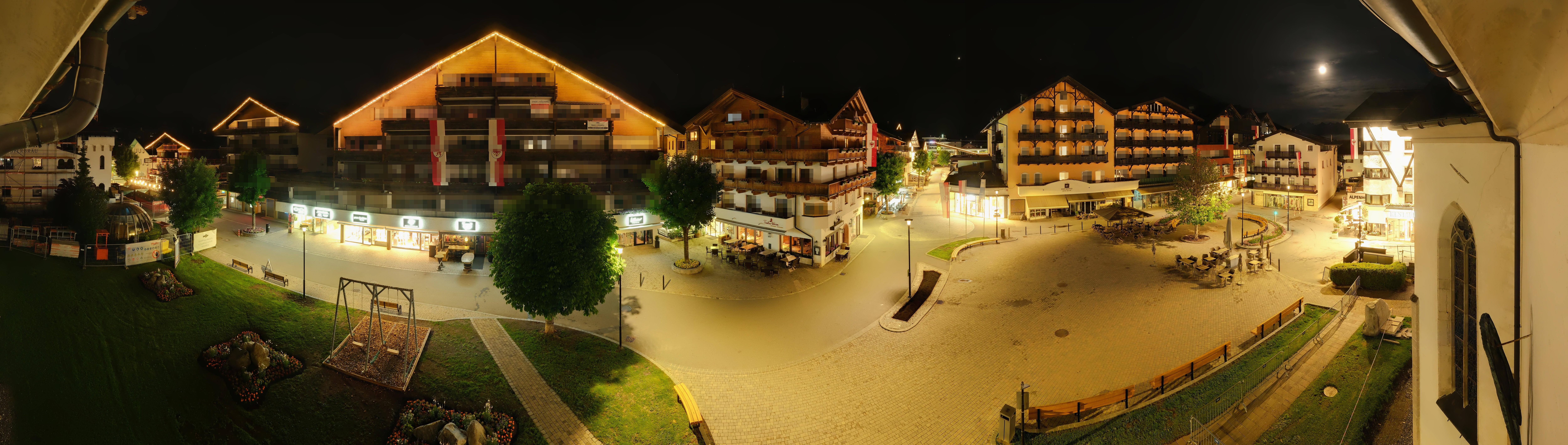 Archiv Foto Webcam Dorfplatz, Seefeld in Tirol