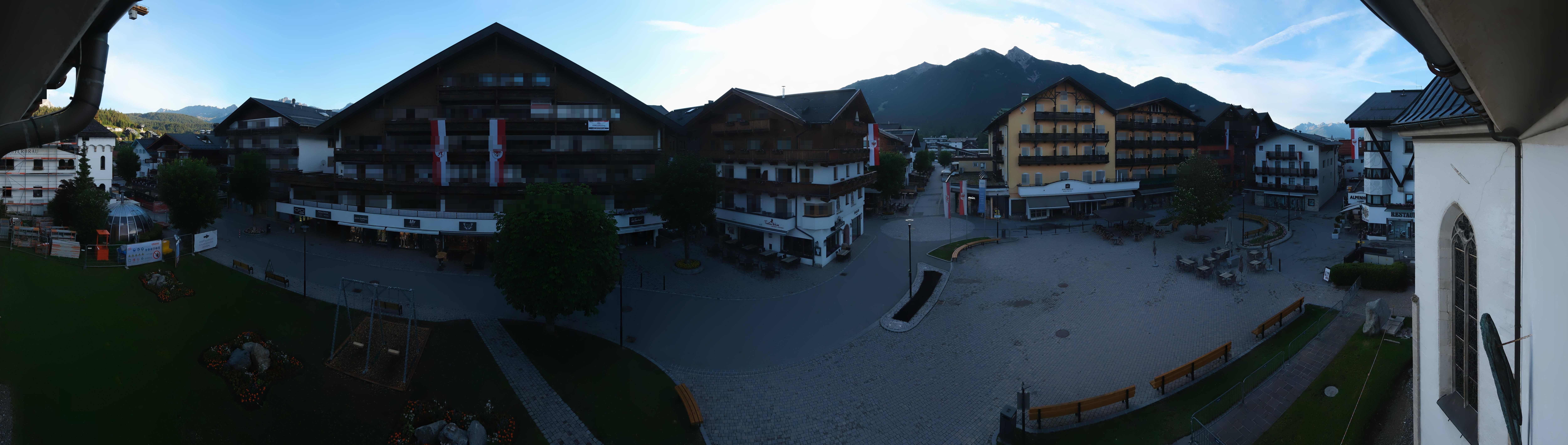 Archiv Foto Webcam Dorfplatz, Seefeld in Tirol