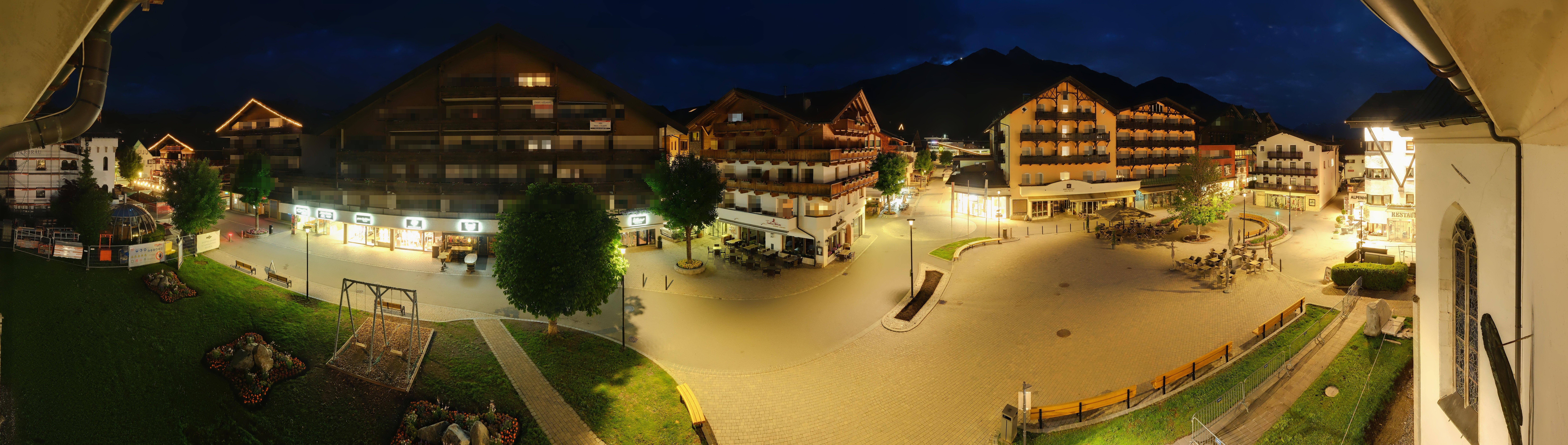 Archiv Foto Webcam Dorfplatz, Seefeld in Tirol