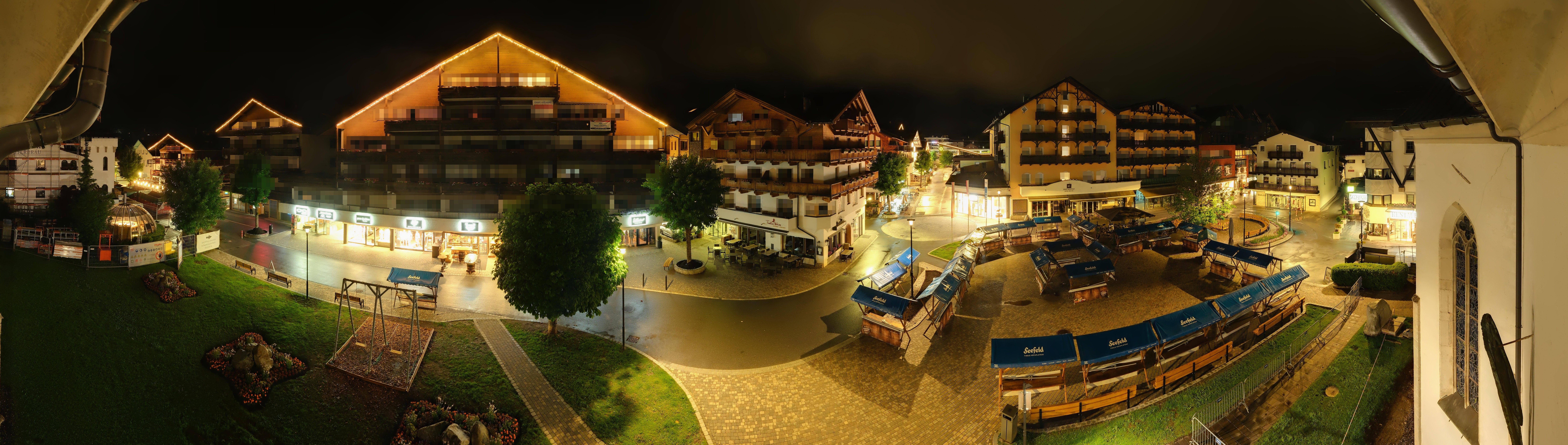 Archiv Foto Webcam Dorfplatz, Seefeld in Tirol