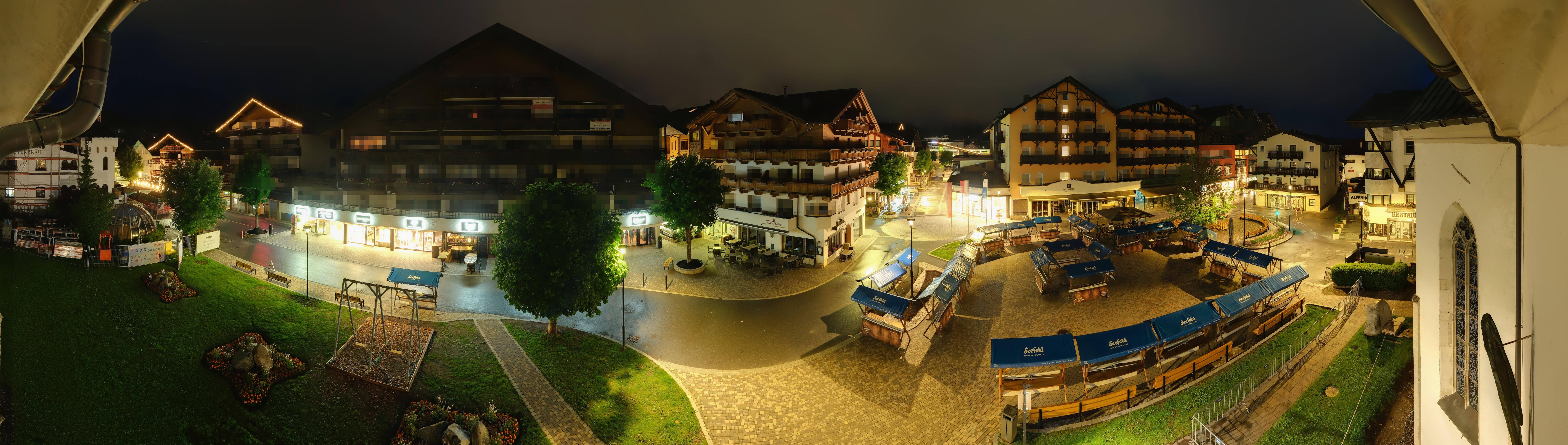 Archiv Foto Webcam Dorfplatz, Seefeld in Tirol