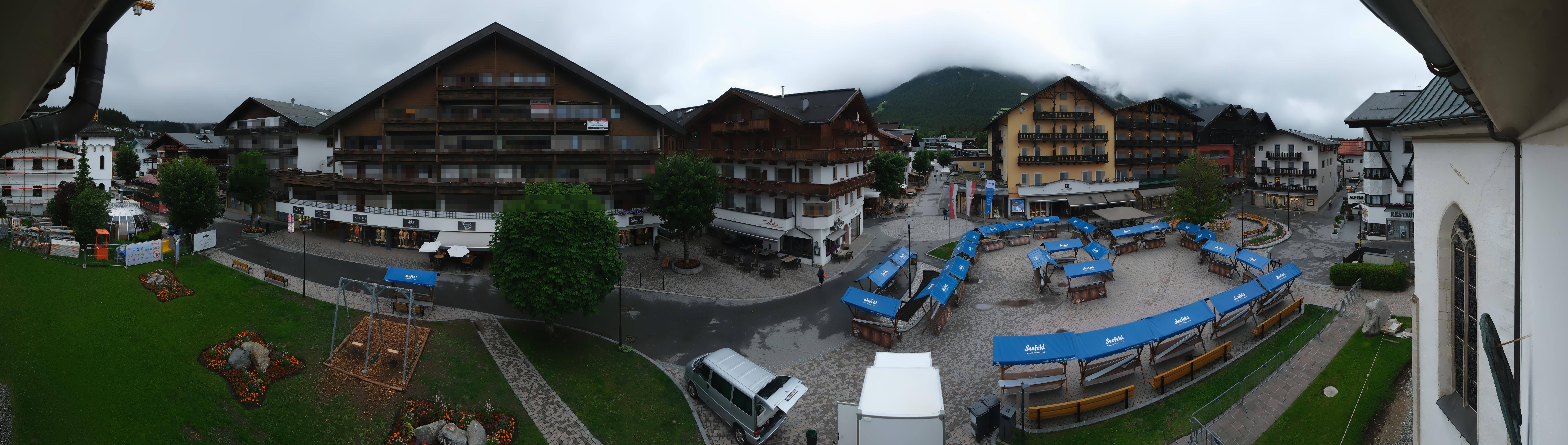 Archiv Foto Webcam Dorfplatz, Seefeld in Tirol