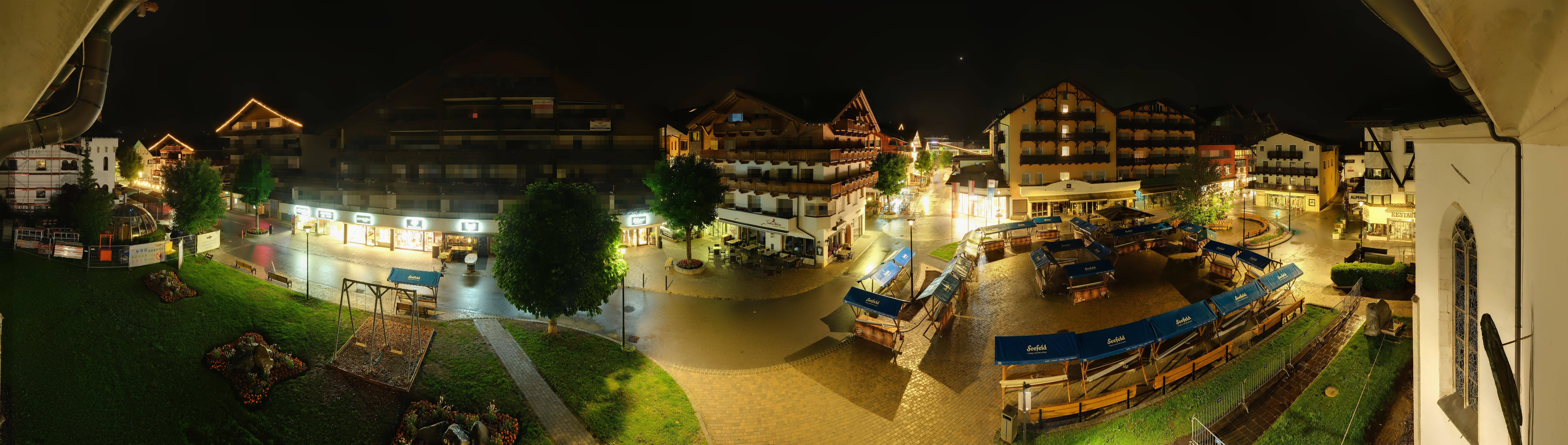 Archiv Foto Webcam Dorfplatz, Seefeld in Tirol