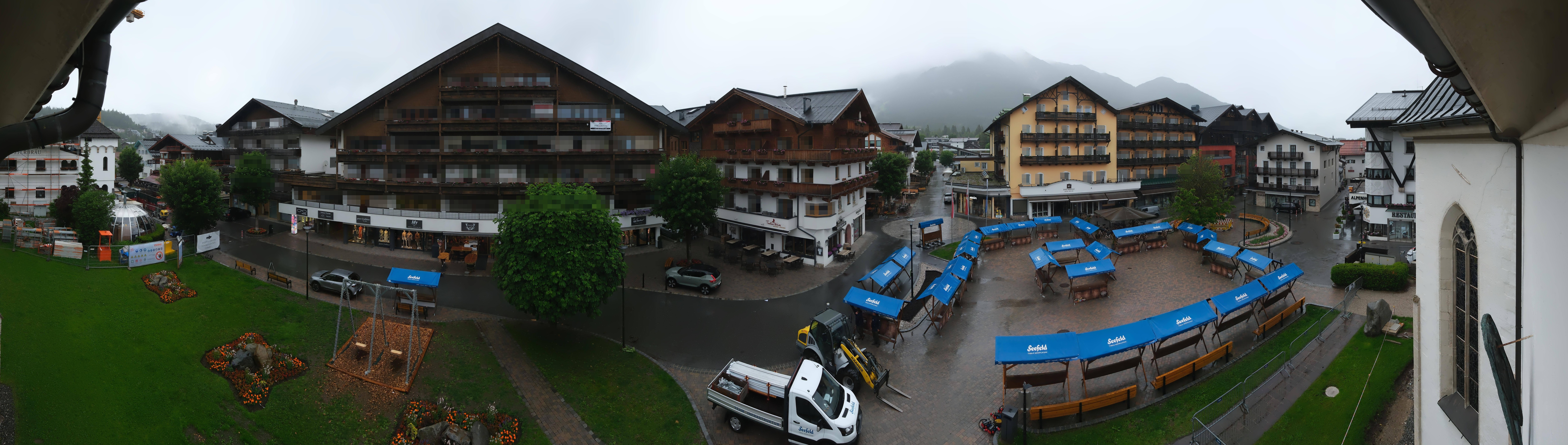Archiv Foto Webcam Dorfplatz, Seefeld in Tirol