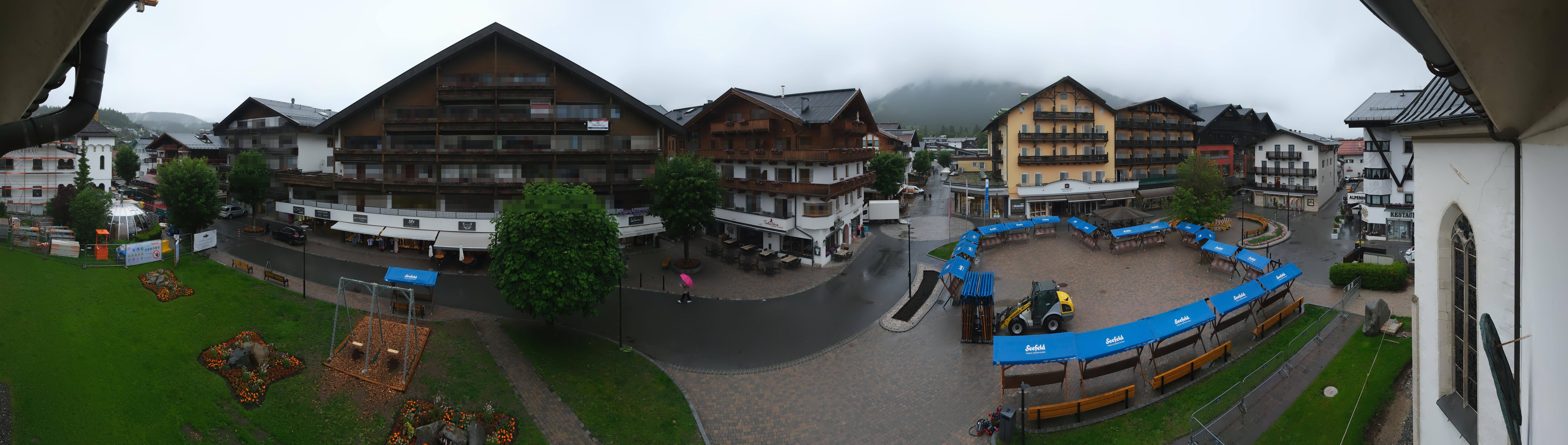 Archiv Foto Webcam Dorfplatz, Seefeld in Tirol