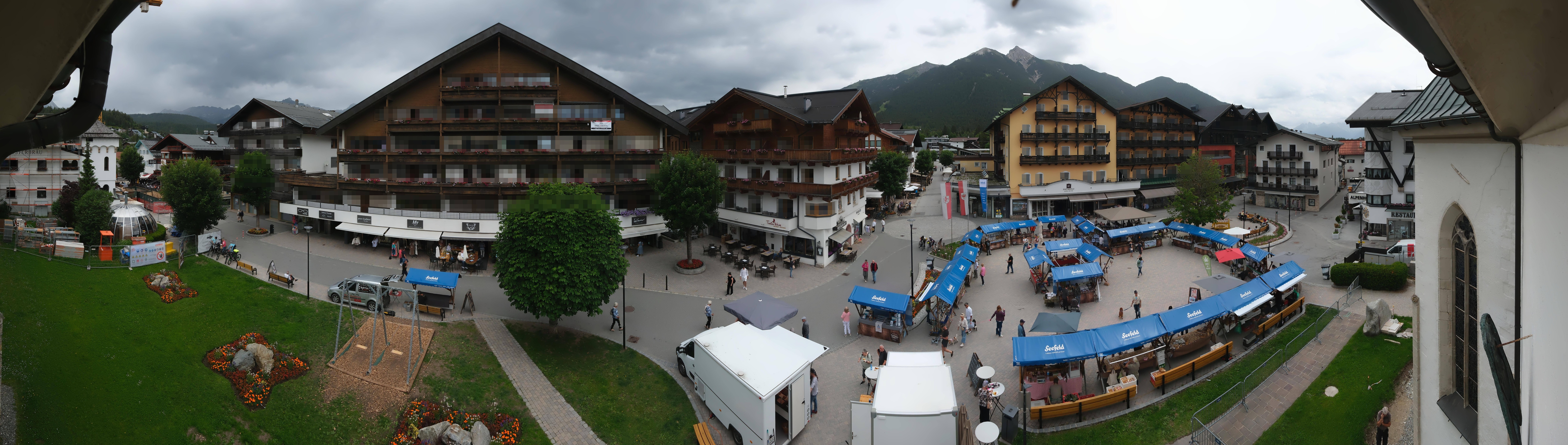 Archiv Foto Webcam Dorfplatz, Seefeld in Tirol