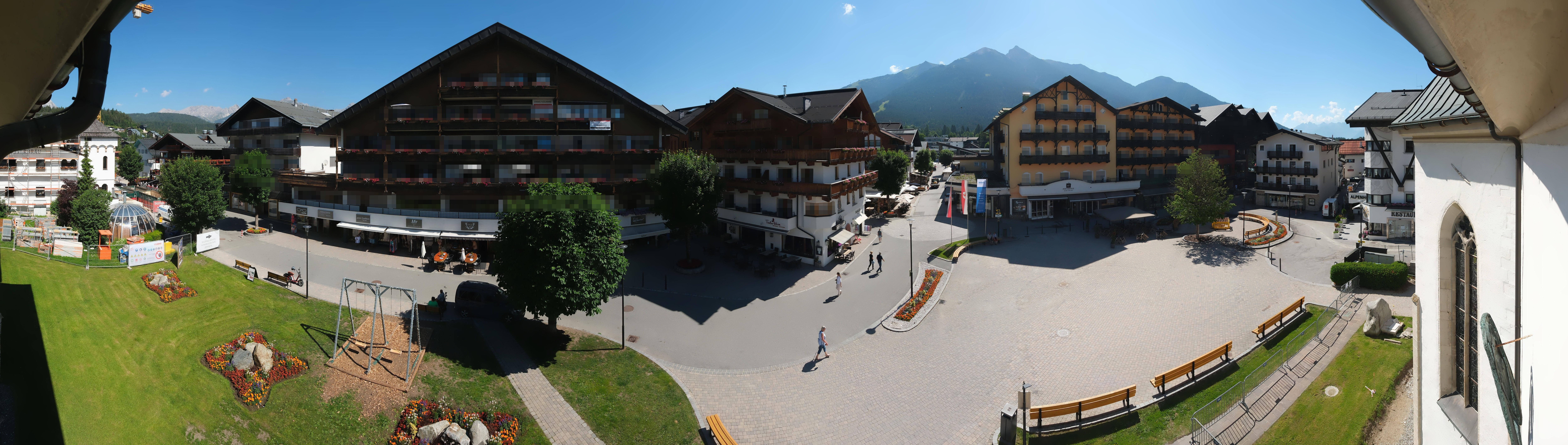 Archiv Foto Webcam Dorfplatz, Seefeld in Tirol