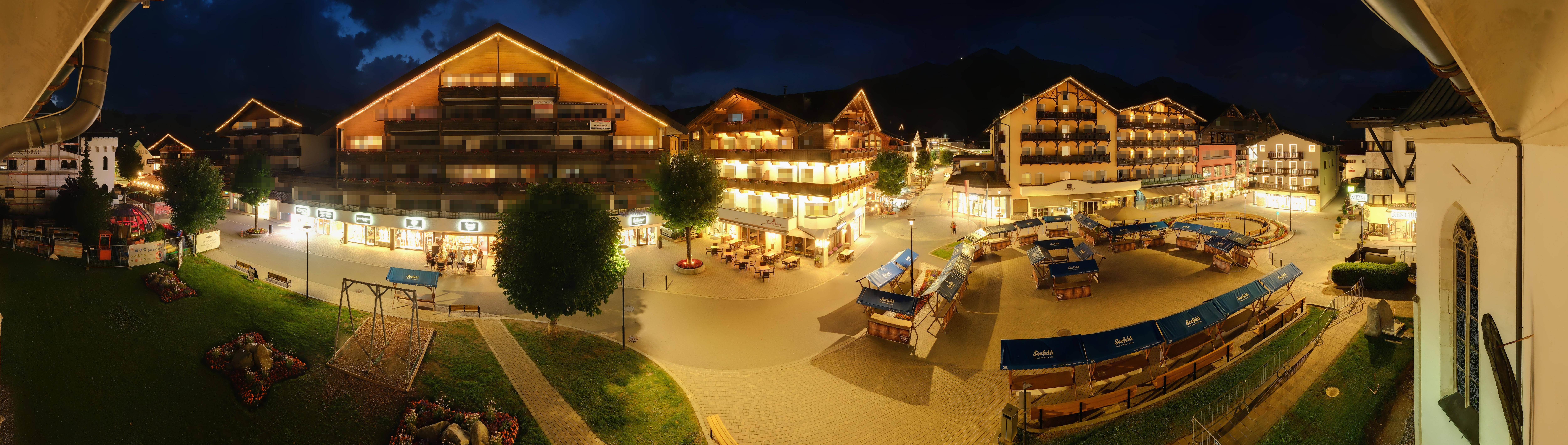 Archiv Foto Webcam Dorfplatz, Seefeld in Tirol