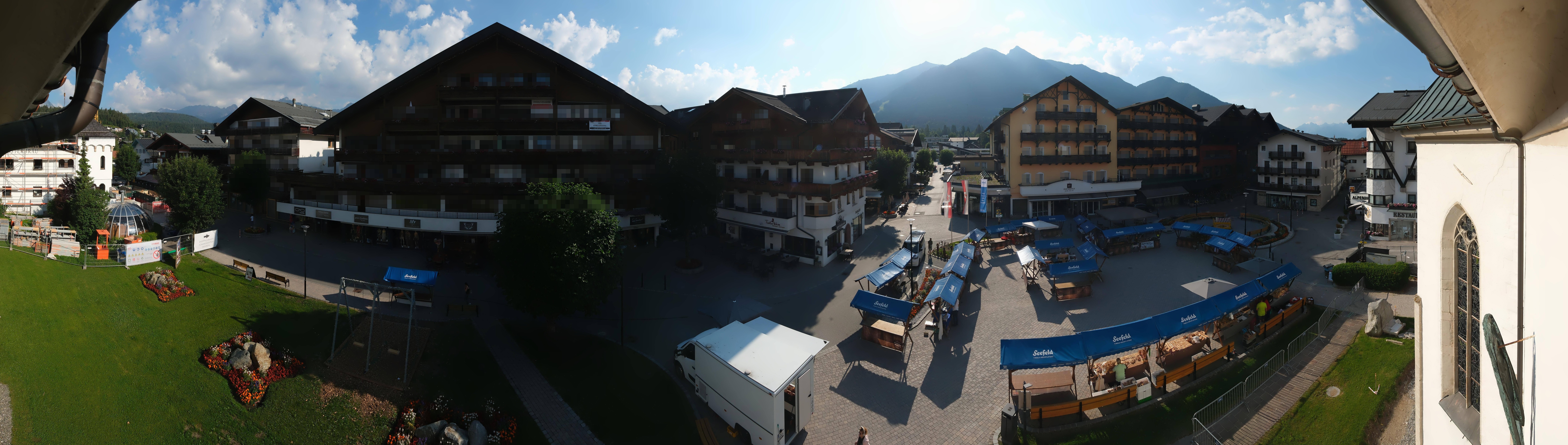 Archiv Foto Webcam Dorfplatz, Seefeld in Tirol