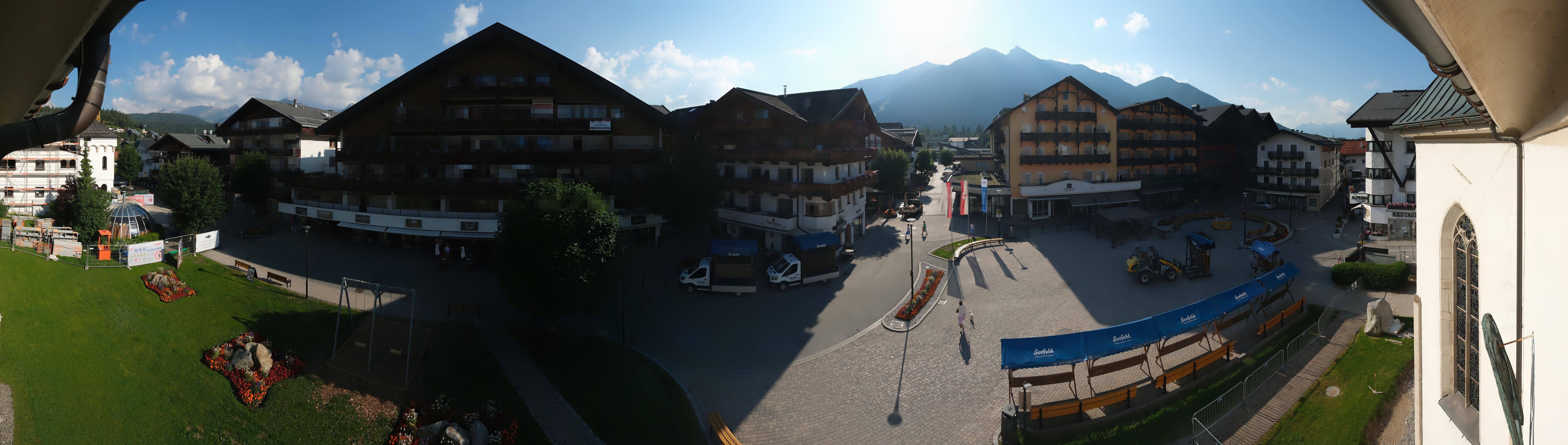 Archiv Foto Webcam Dorfplatz, Seefeld in Tirol