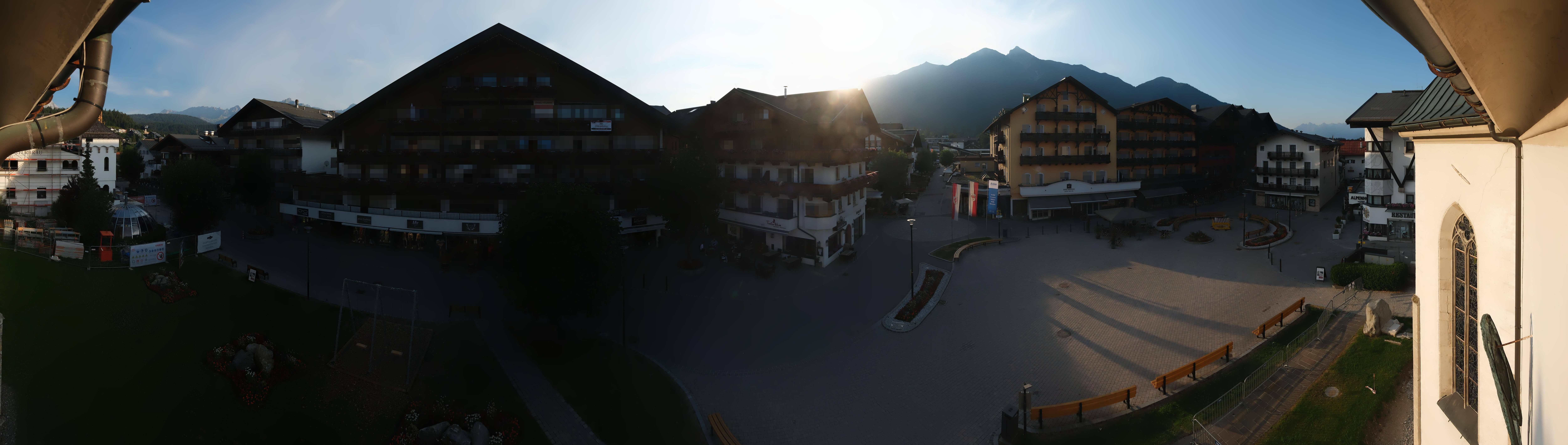 Archiv Foto Webcam Dorfplatz, Seefeld in Tirol