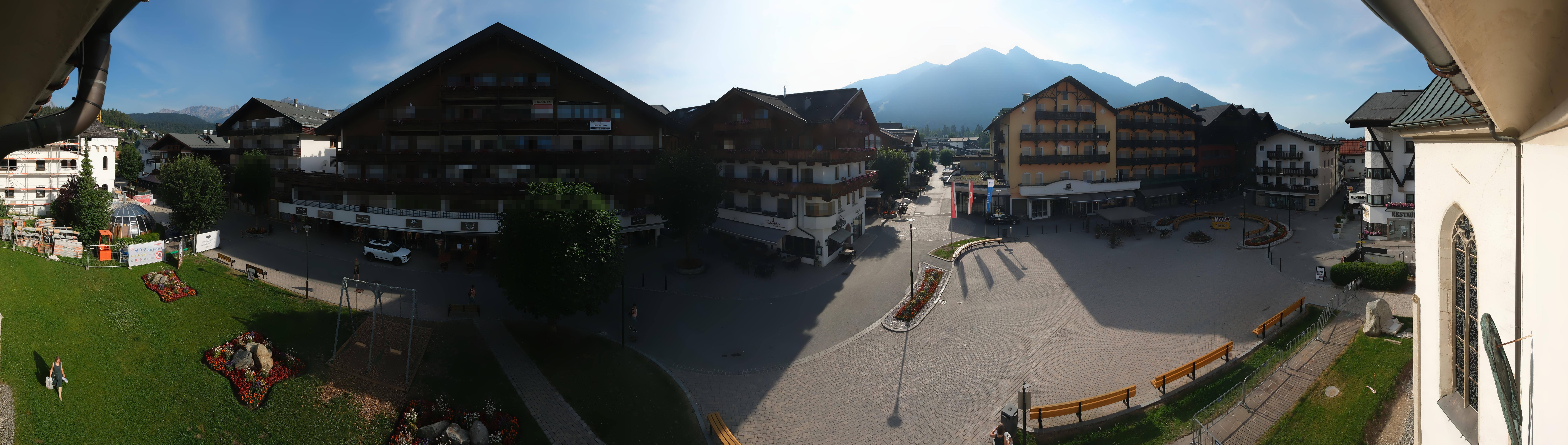 Archiv Foto Webcam Dorfplatz, Seefeld in Tirol