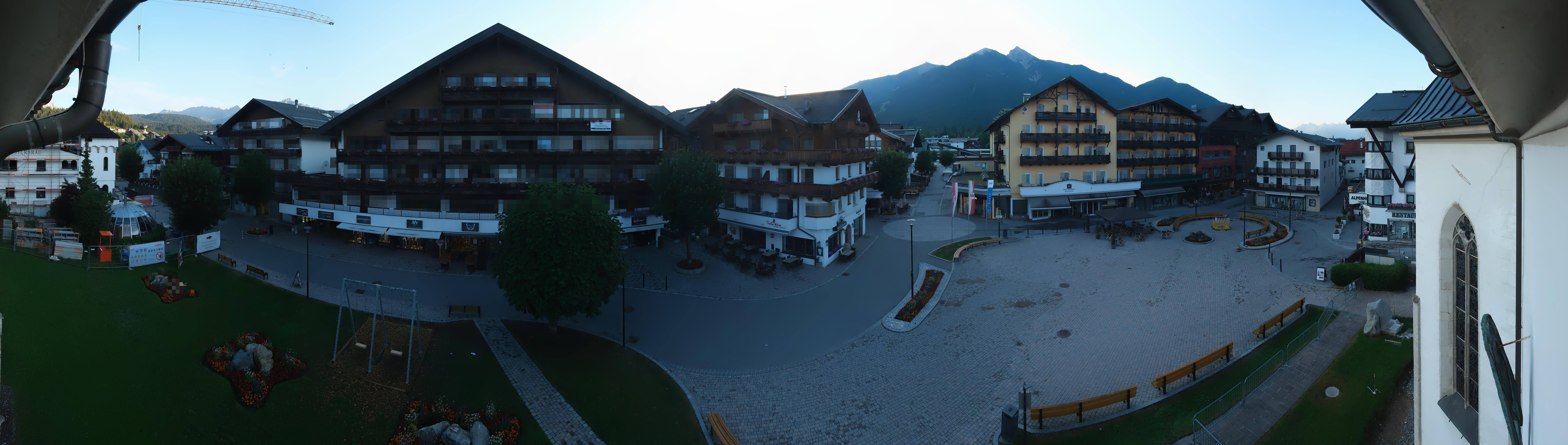 Archiv Foto Webcam Dorfplatz, Seefeld in Tirol