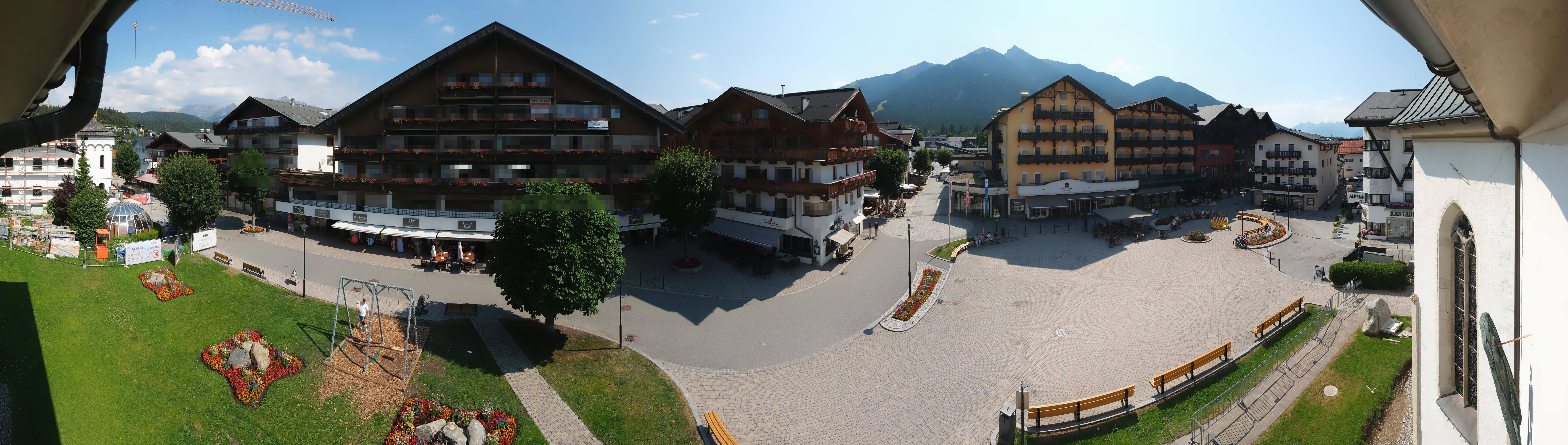 Archiv Foto Webcam Dorfplatz, Seefeld in Tirol