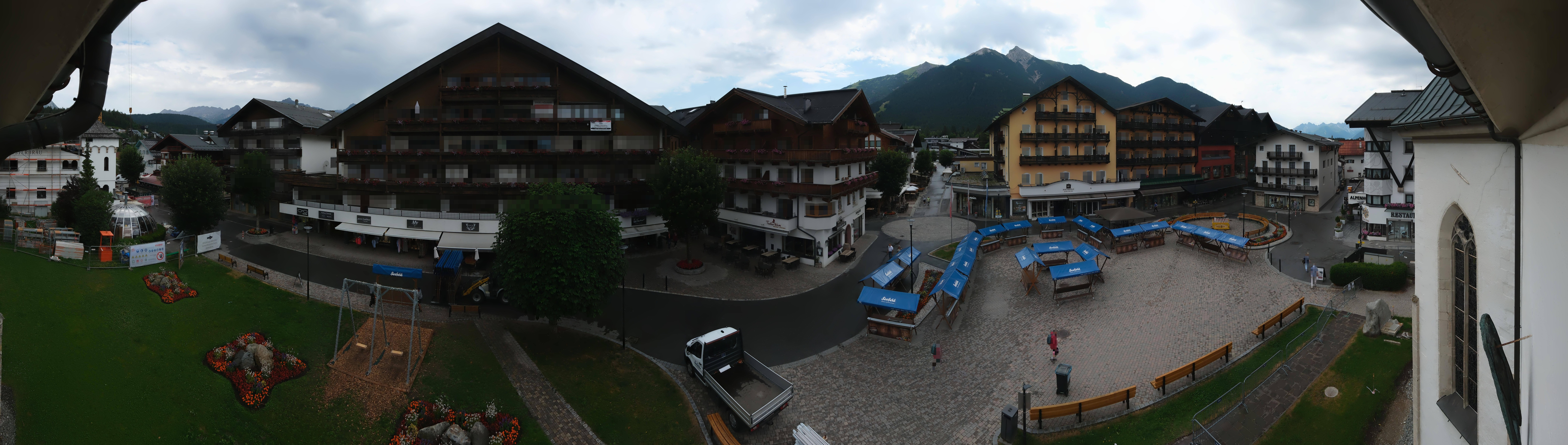 Archived image Webcam Village square, Seefeld