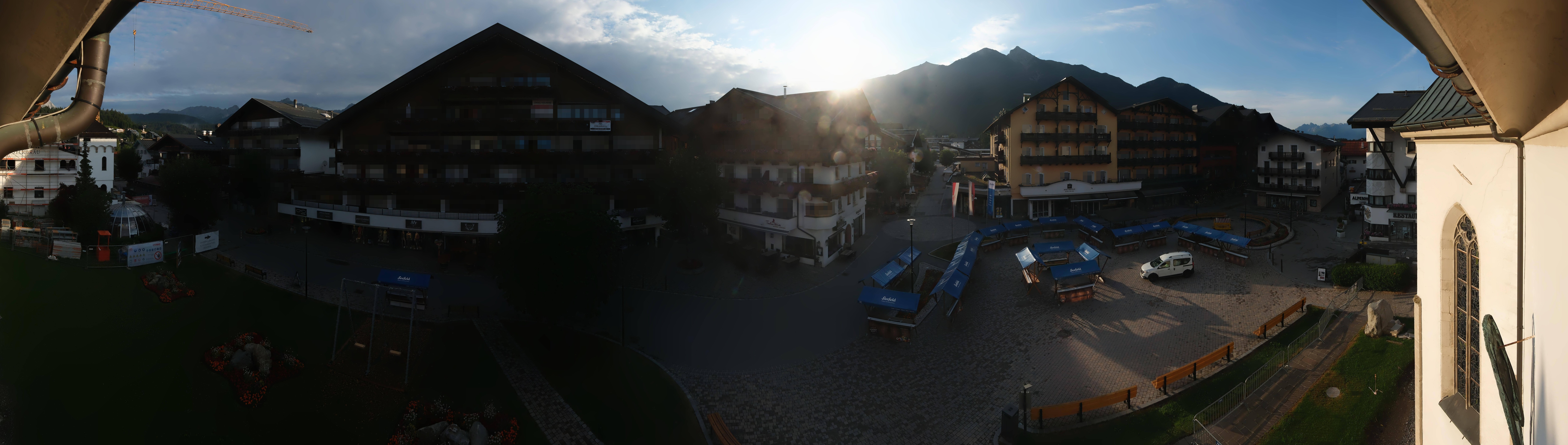 Archiv Foto Webcam Dorfplatz, Seefeld in Tirol