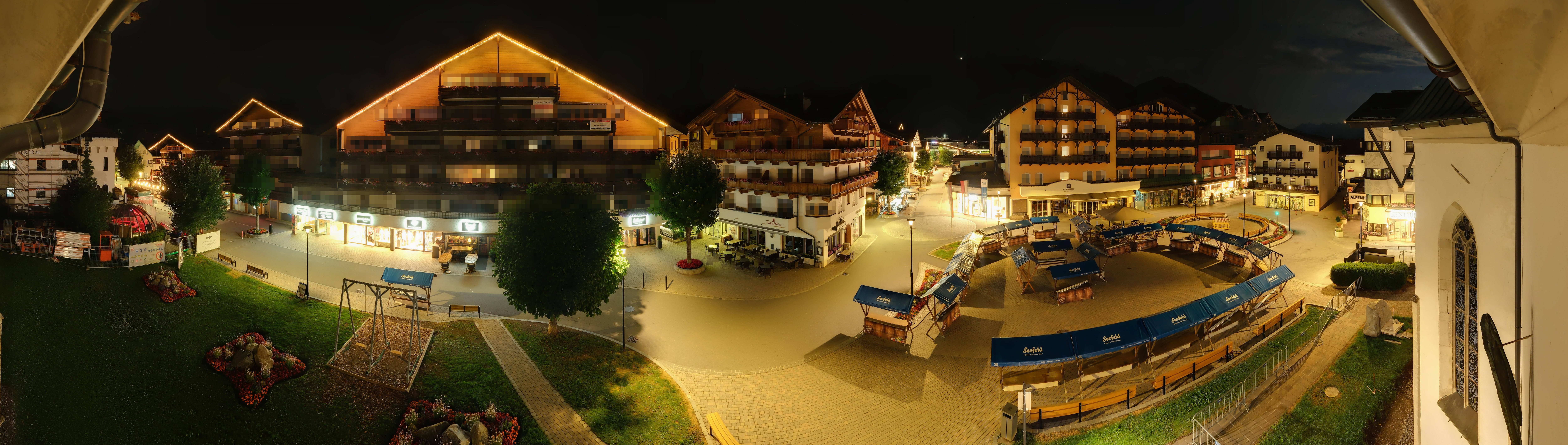 Archiv Foto Webcam Dorfplatz, Seefeld in Tirol