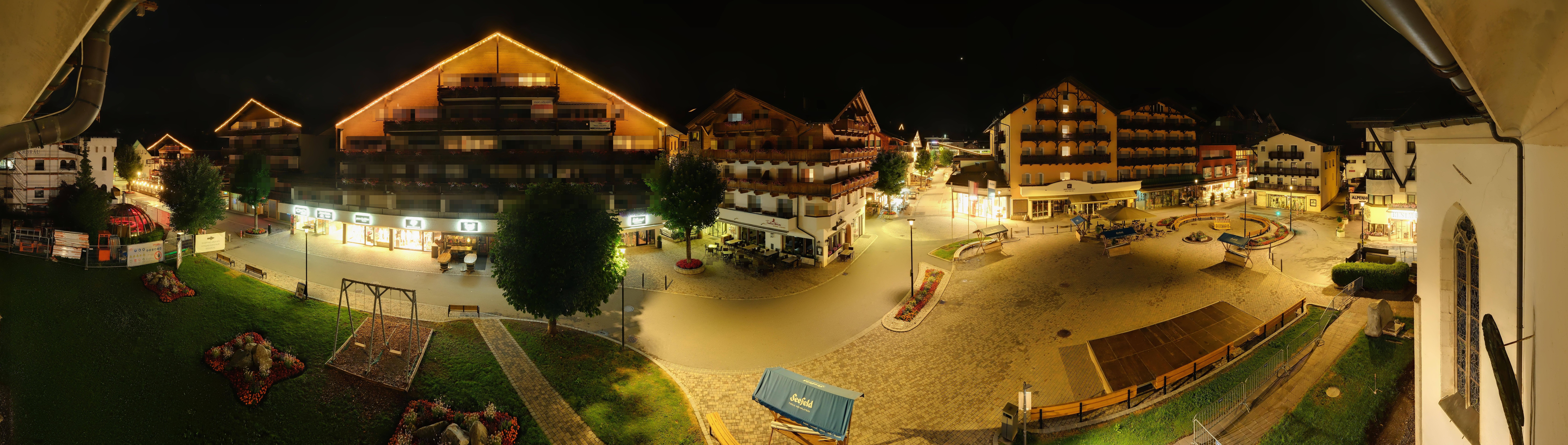 Archiv Foto Webcam Dorfplatz, Seefeld in Tirol