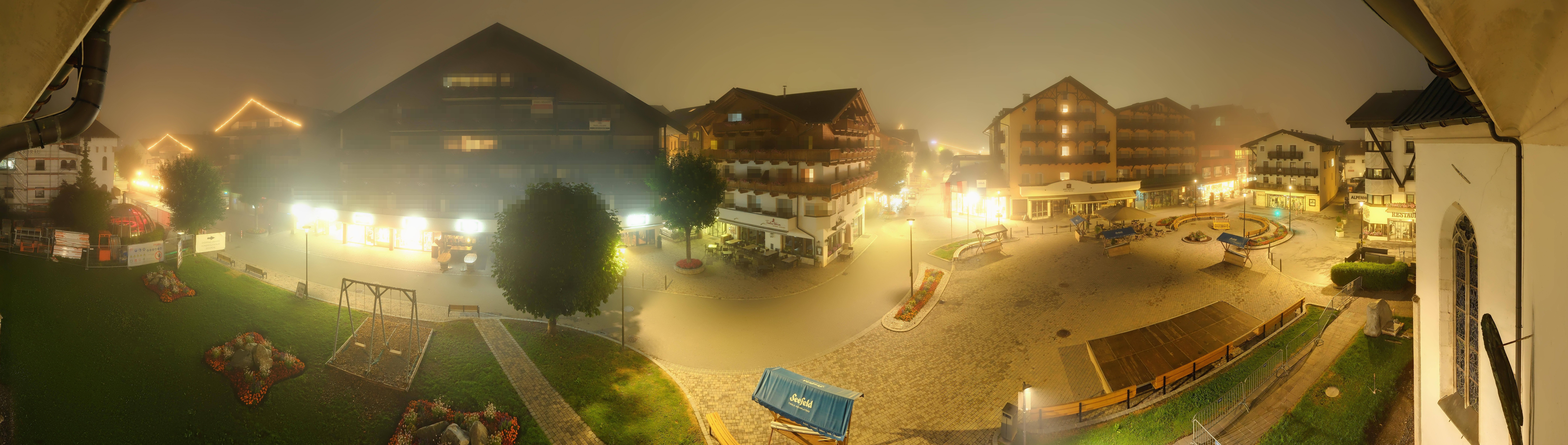 Archiv Foto Webcam Dorfplatz, Seefeld in Tirol