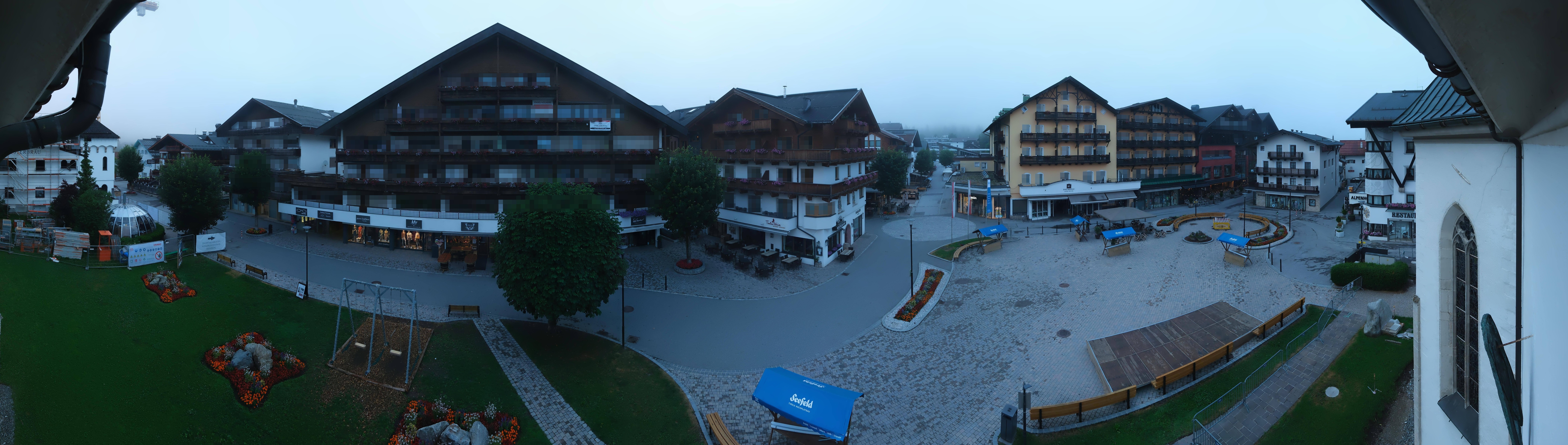 Archiv Foto Webcam Dorfplatz, Seefeld in Tirol