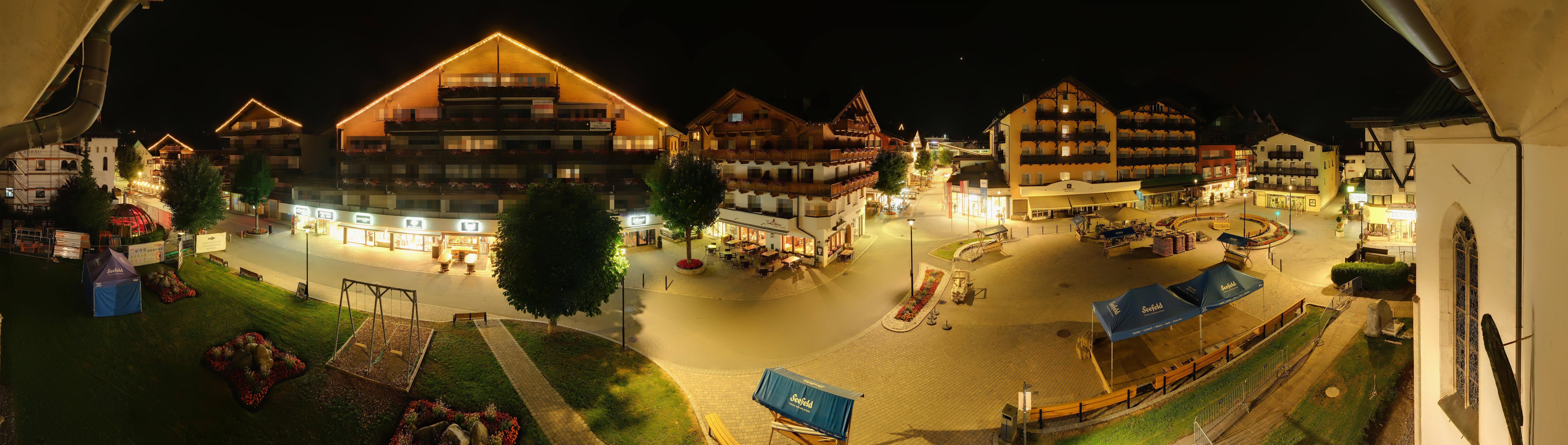 Archiv Foto Webcam Dorfplatz, Seefeld in Tirol