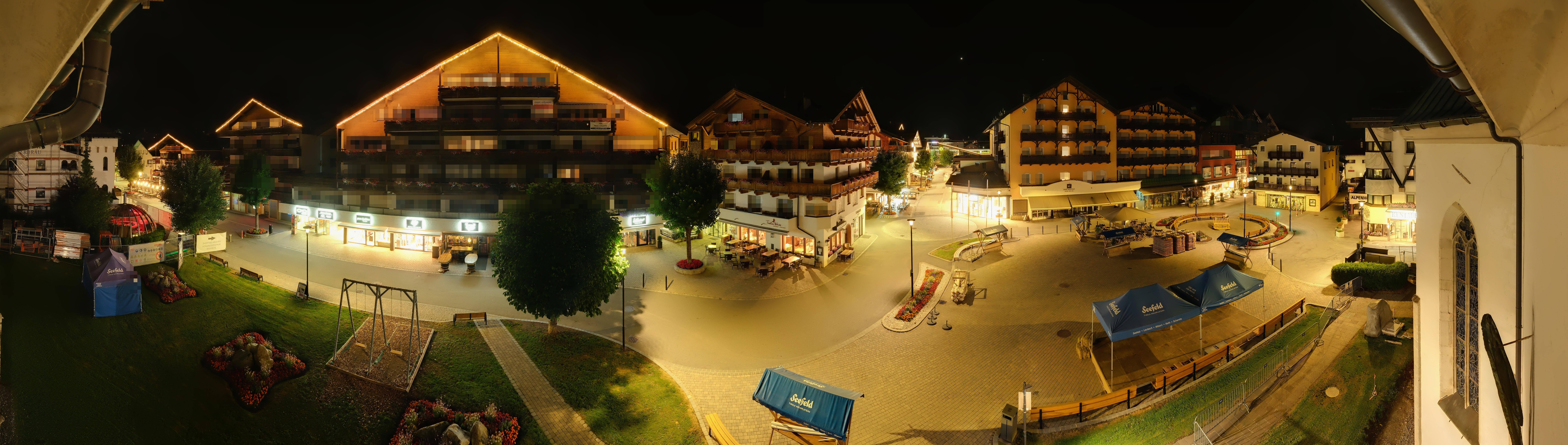 Archiv Foto Webcam Dorfplatz, Seefeld in Tirol