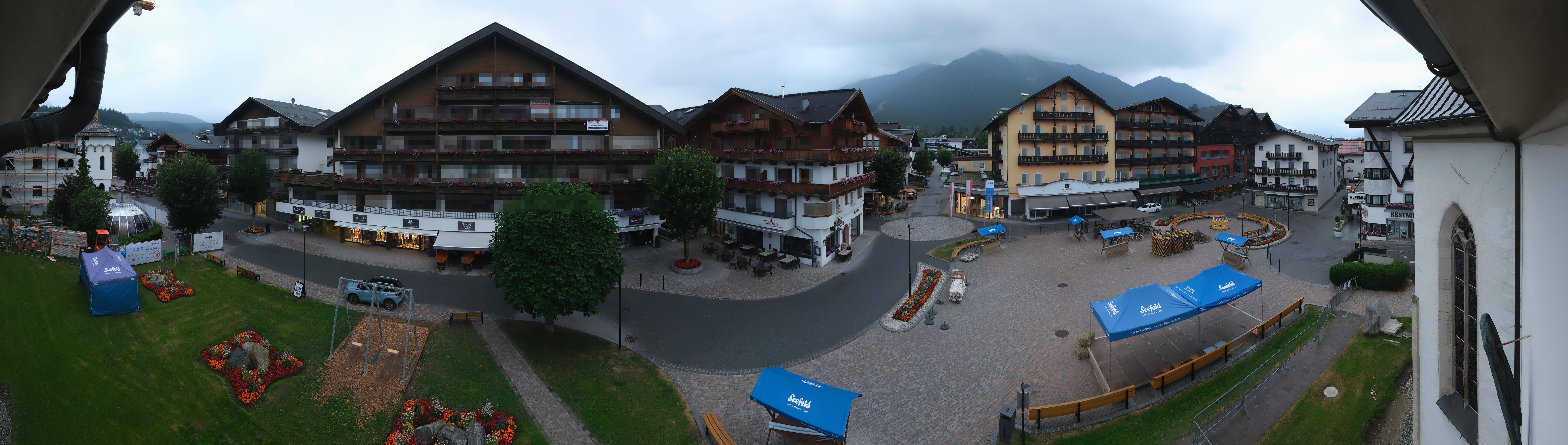 Archiv Foto Webcam Dorfplatz, Seefeld in Tirol