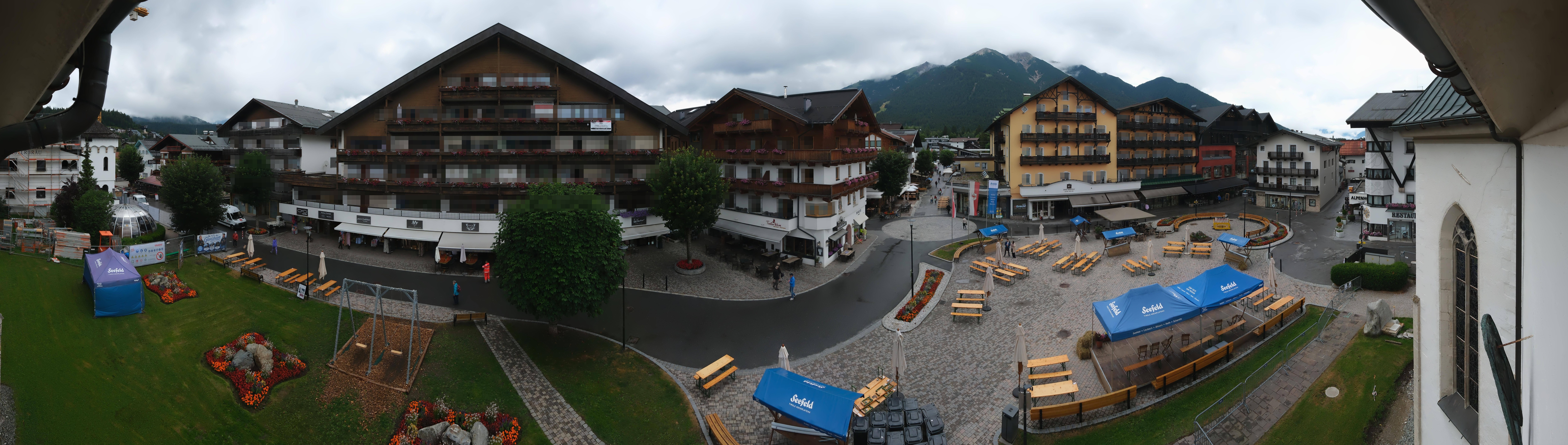 Archiv Foto Webcam Dorfplatz, Seefeld in Tirol