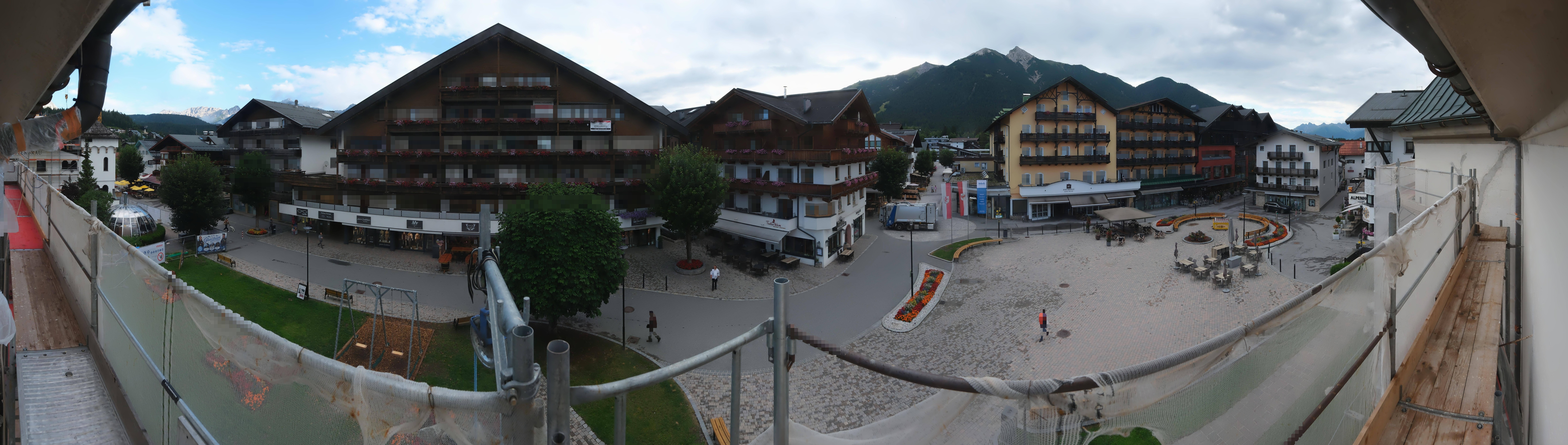 Archived image Webcam Village square, Seefeld