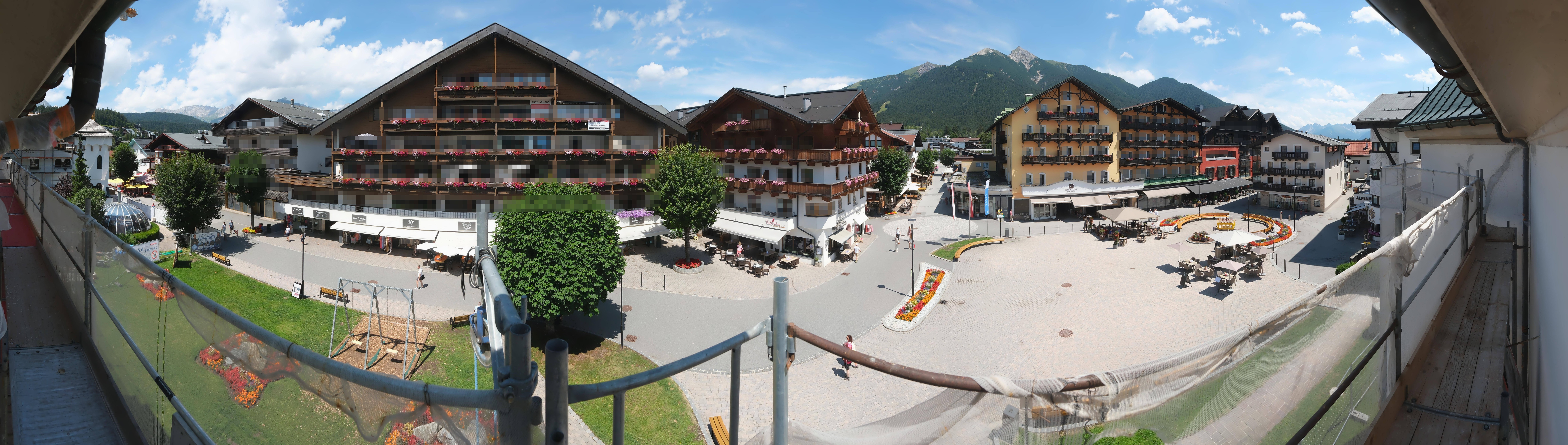 Archived image Webcam Village square, Seefeld