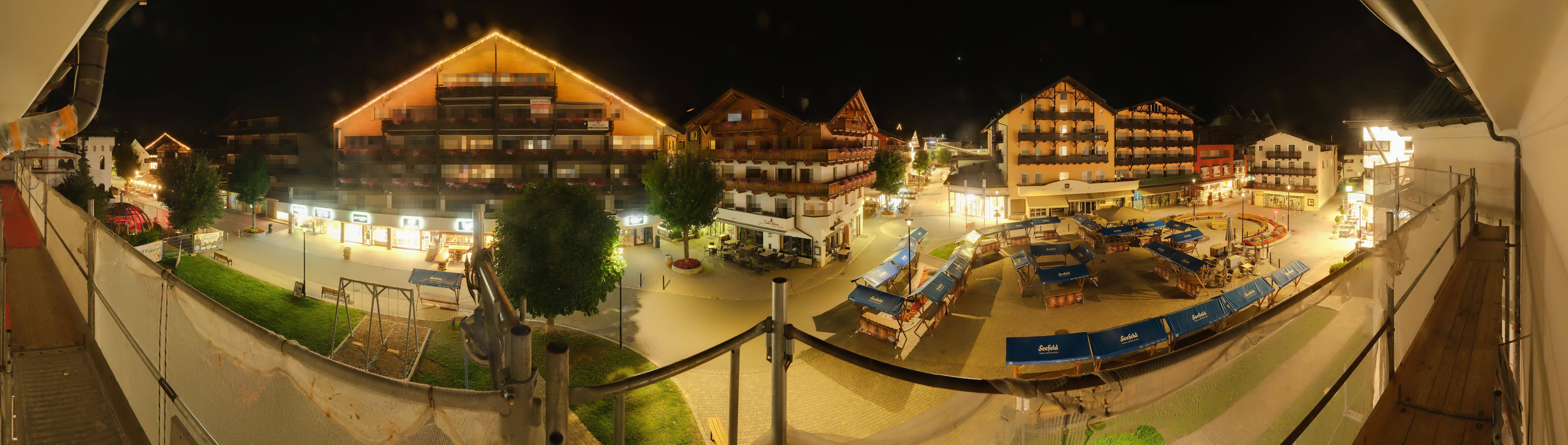 Archiv Foto Webcam Dorfplatz, Seefeld in Tirol