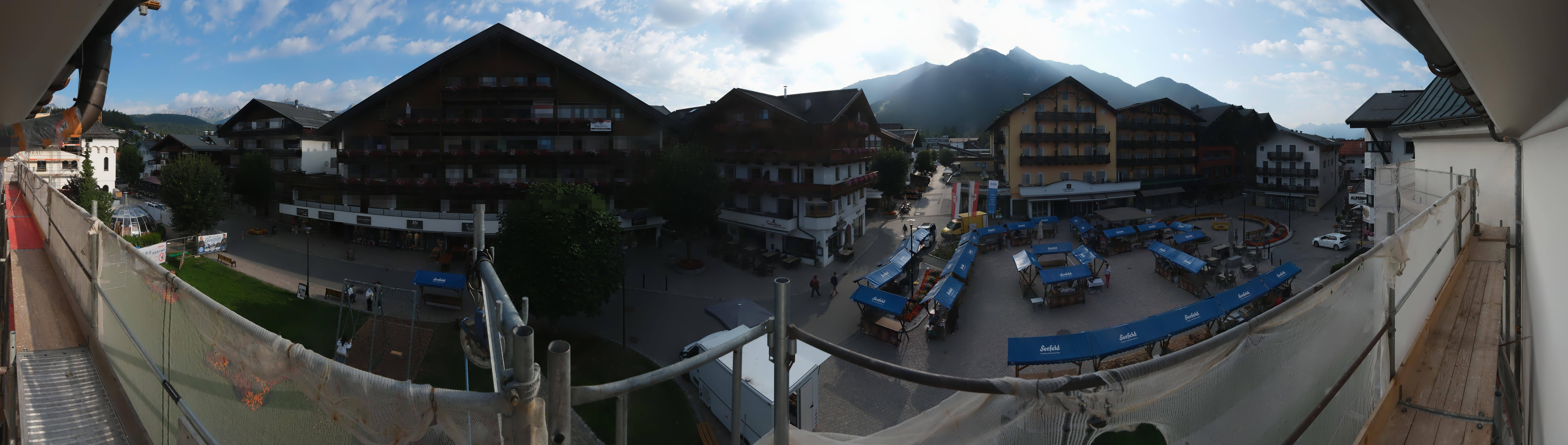Archiv Foto Webcam Dorfplatz, Seefeld in Tirol