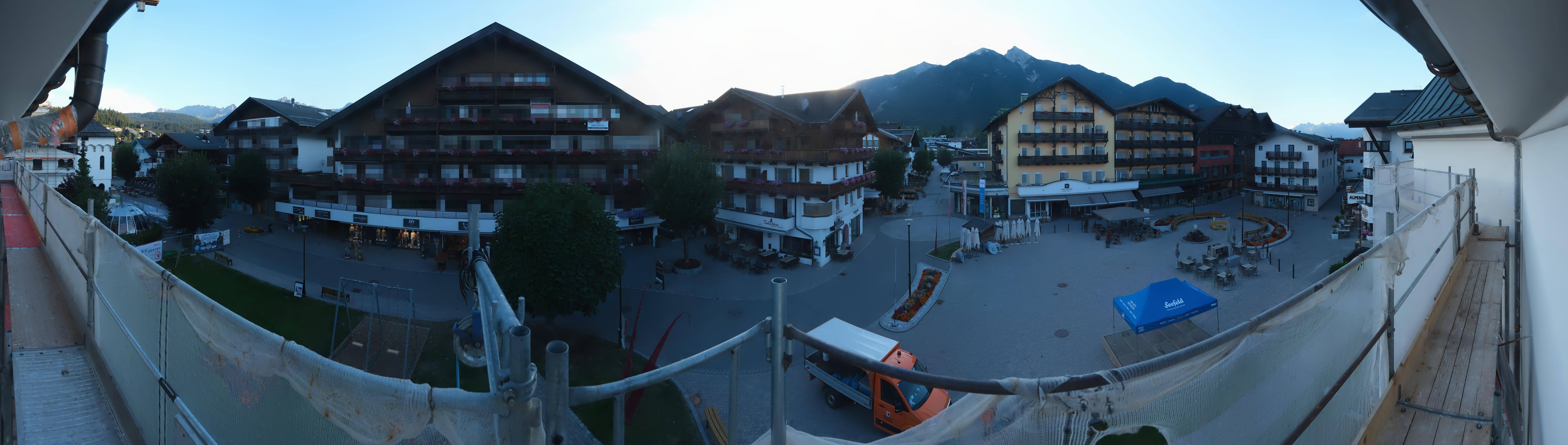 Archived image Webcam Village square, Seefeld