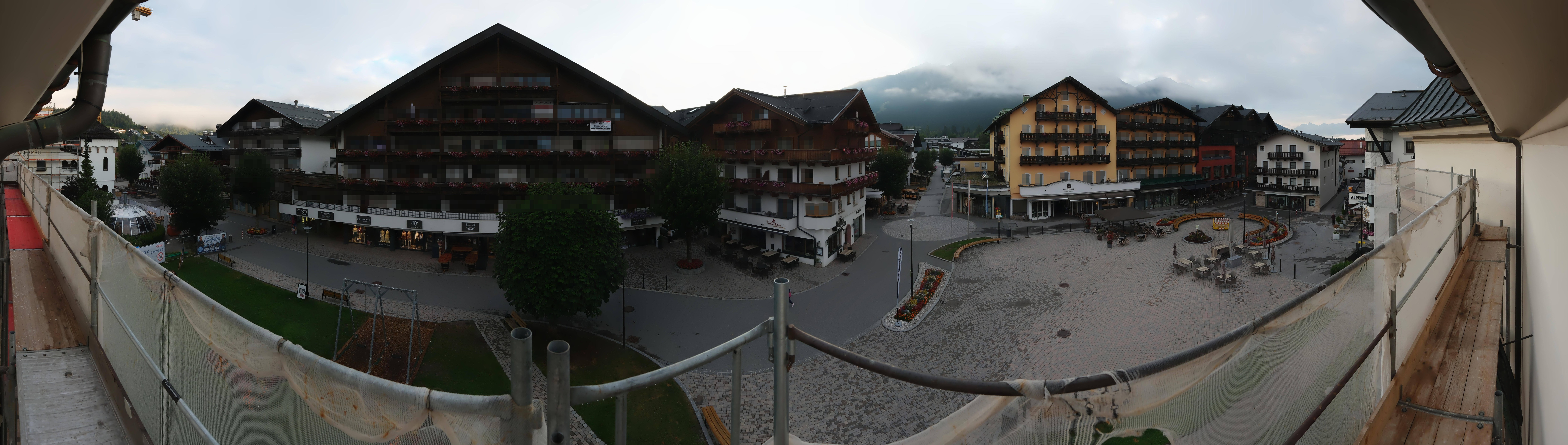Archiv Foto Webcam Dorfplatz, Seefeld in Tirol