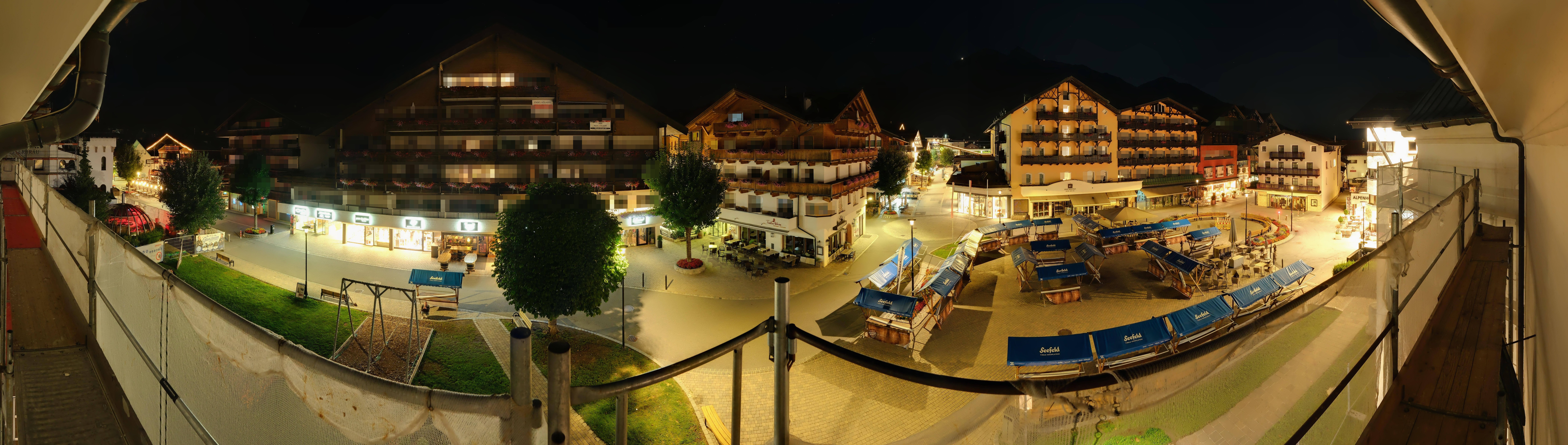 Archiv Foto Webcam Dorfplatz, Seefeld in Tirol