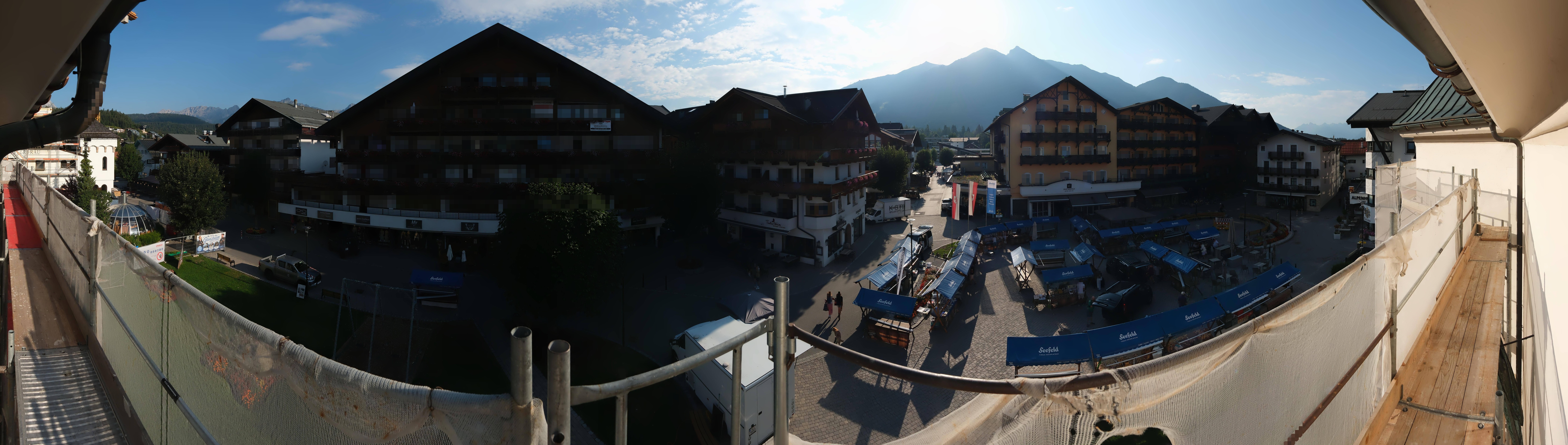 Archiv Foto Webcam Dorfplatz, Seefeld in Tirol